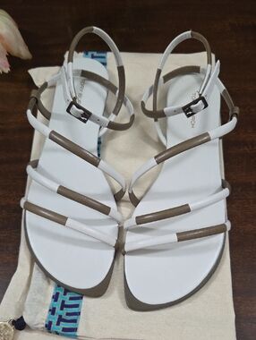 Tory Burch Brand New Never Worn White and Taupe Multi-Strap Flat Sandals 7M